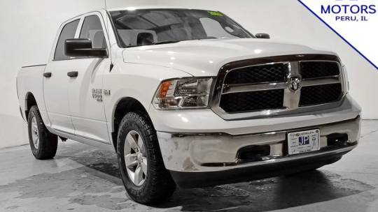 2023 Ram 1500 Classic SLT — Pickup Truck — 24,363 mi — Peru, IL