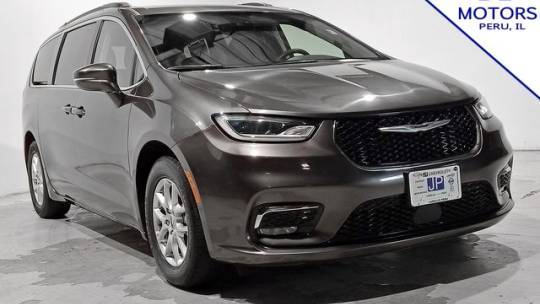 2022 Chrysler Pacifica Touring L — Minivan — 85,022 mi — Peru, IL