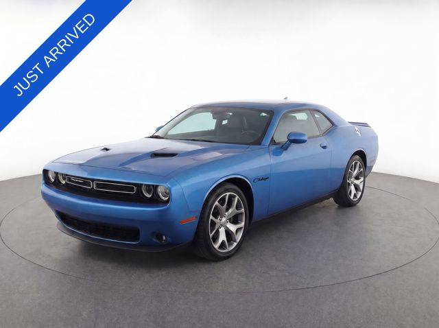 2015 Dodge Challenger SXT Plus