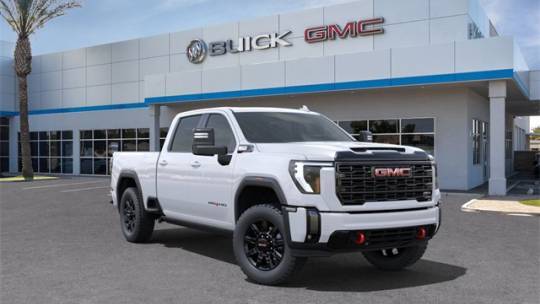2025 GMC Sierra 2500HD AT4 — Pickup Truck — 5,404 mi — Hanford, CA