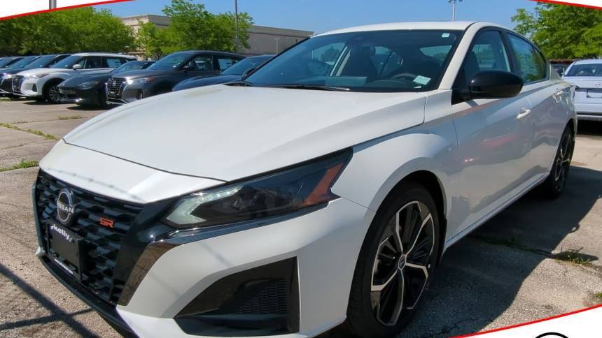 2024 Nissan Altima SR — Sedan — 4,545 mi — Oak Lawn, IL