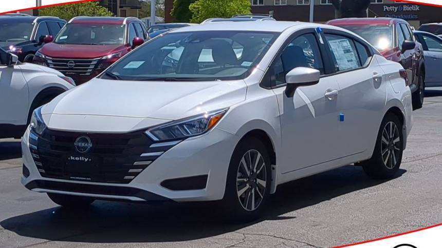 2024 Nissan Versa SV — Sedan — 6,558 mi — Oak Lawn, IL