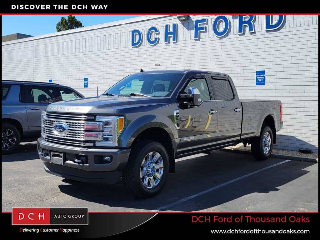 2019 Ford Super Duty F-350 Platinum — Pickup Truck — 46,407 mi — Thousand Oaks, CA