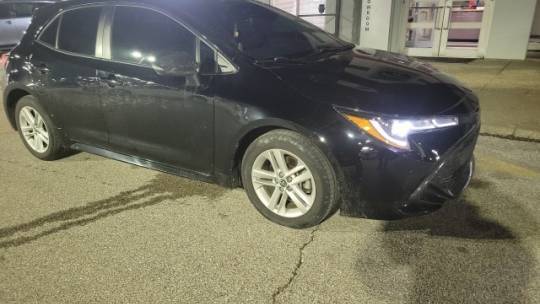 2020 Toyota Corolla Hatchback SE — Hatchback — 97,625 mi — Evansville, IN