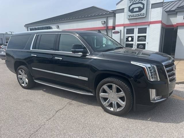 2018 Cadillac Escalade Luxury — SUV — 100,291 mi — Evansville, IN