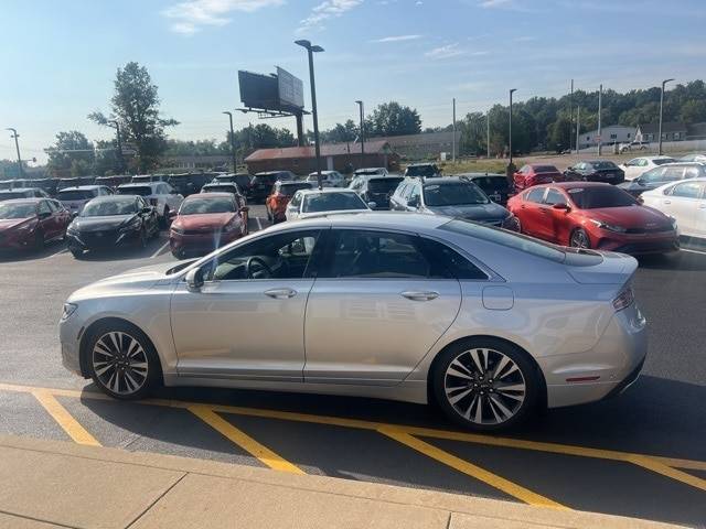 2019 Lincoln MKZ Hybrid Reserve II — Sedan — 37,256 mi — Evansville, IN