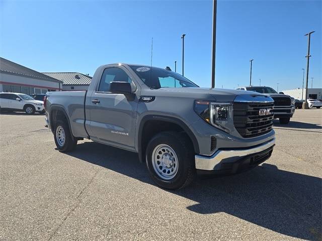 2025 GMC Sierra 1500 Pro — Pickup Truck — 10,105 mi — Evansville, IN