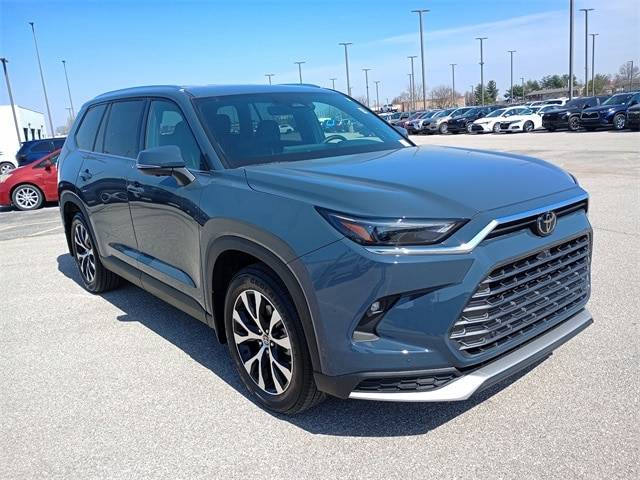 2024 Toyota Grand Highlander Hybrid MAX Limited — SUV — 23,365 mi — Evansville, IN