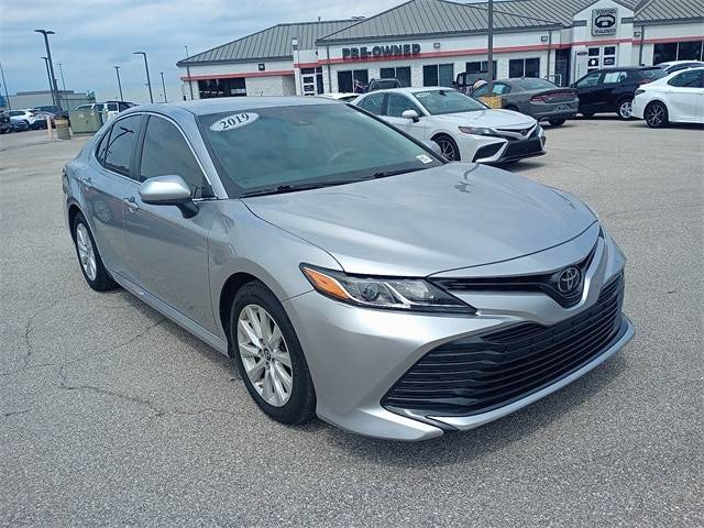2019 Toyota Camry LE — Sedan — 126,692 mi — Evansville, IN