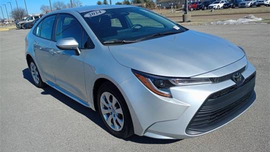 2024 Toyota Corolla LE — Sedan — 18,211 mi — Evansville, IN
