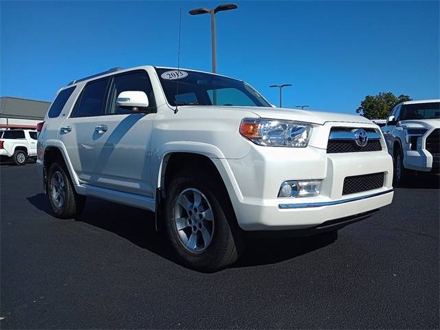 2013 Toyota 4Runner SR5 — SUV — 94,047 mi — Evansville, IN