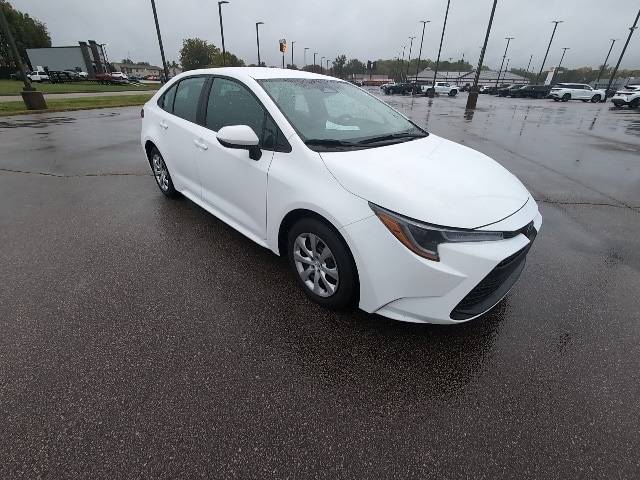 2025 Toyota Corolla LE — Sedan — 5,440 mi — Evansville, IN
