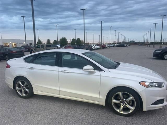 2015 Ford Fusion SE — Sedan — 127,084 mi — Evansville, IN