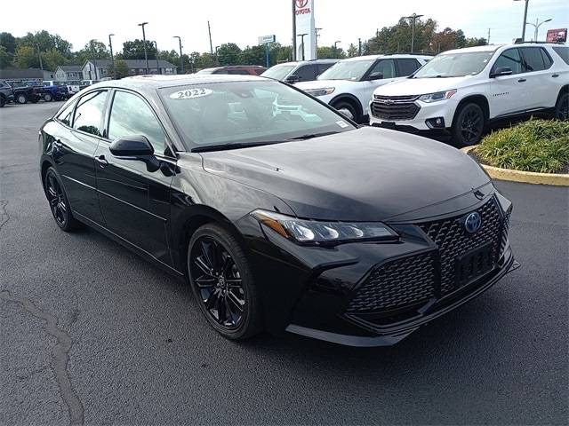 2022 Toyota Avalon Hybrid XSE Nightshade — Sedan — 35,502 mi — Evansville, IN