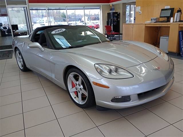 2005 Chevrolet Corvette Base — Coupe — 69,427 mi — Evansville, IN