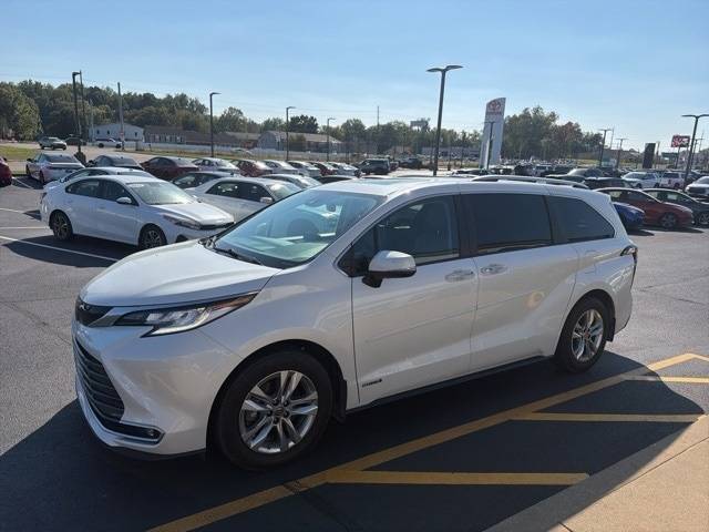 2021 Toyota Sienna Limited — Minivan — 95,867 mi — Evansville, IN