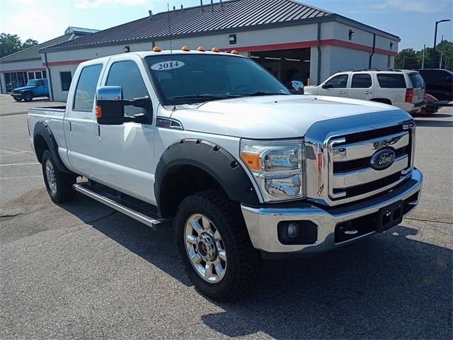 2014 Ford Super Duty F-350 Lariat — Pickup Truck — 176,655 mi — Evansville, IN