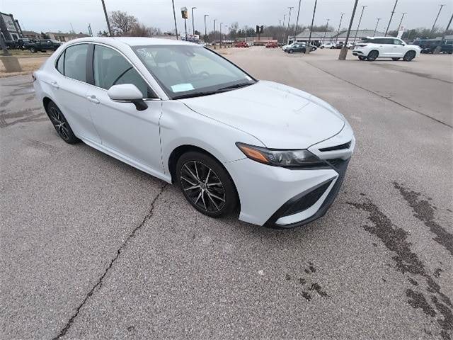 2022 Toyota Camry SE — Sedan — 59,842 mi — Evansville, IN