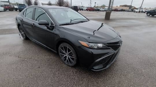 2023 Toyota Camry SE — Sedan — 59,551 mi — Evansville, IN