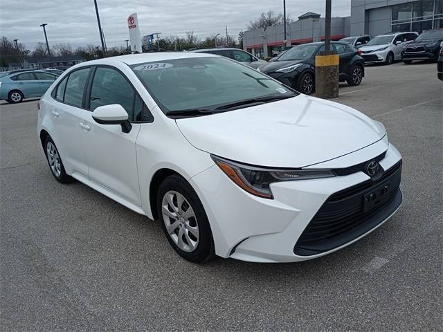 2024 Toyota Corolla LE — Sedan — 15,665 mi — Evansville, IN