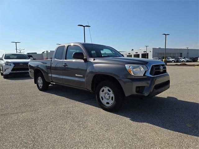 2015 Toyota Tacoma Base — Pickup Truck — 97,842 mi — Evansville, IN