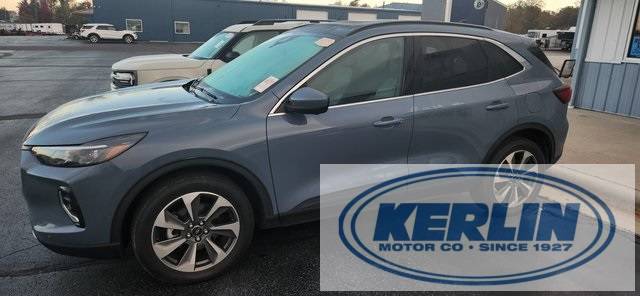 2023 Ford Escape Platinum — SUV — 19,849 mi — Silver Lake, IN
