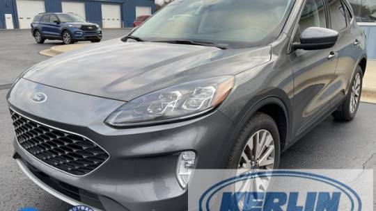 2022 Ford Escape Titanium — SUV — 13,874 mi — Silver Lake, IN