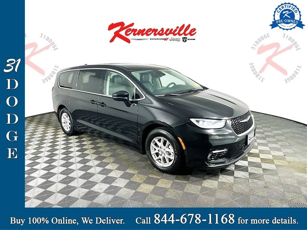 2023 Chrysler Pacifica Touring L — Minivan — 61,034 mi — Kernersville, NC
