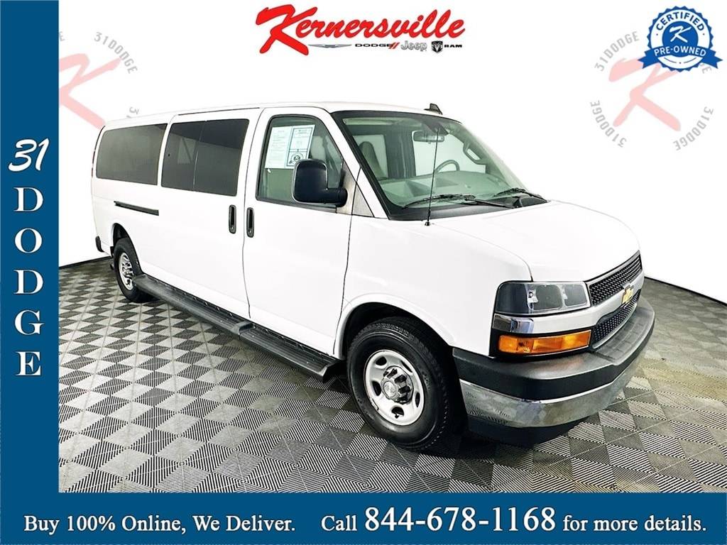 2020 Chevrolet Express Passenger LT — Passenger Van — 69,073 mi — Kernersville, NC