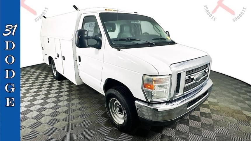2016 Ford Econoline Commercial Cutaway E-350 — Chassis Cab Truck — 166,494 mi — Kernersville, NC