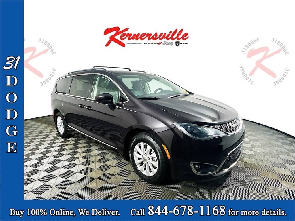 2019 Chrysler Pacifica Touring L — Minivan — 80,046 mi — Kernersville, NC