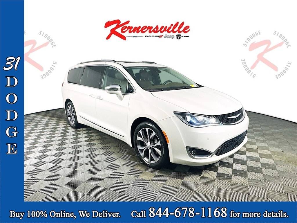 2017 Chrysler Pacifica Limited — Minivan — 95,143 mi — Kernersville, NC