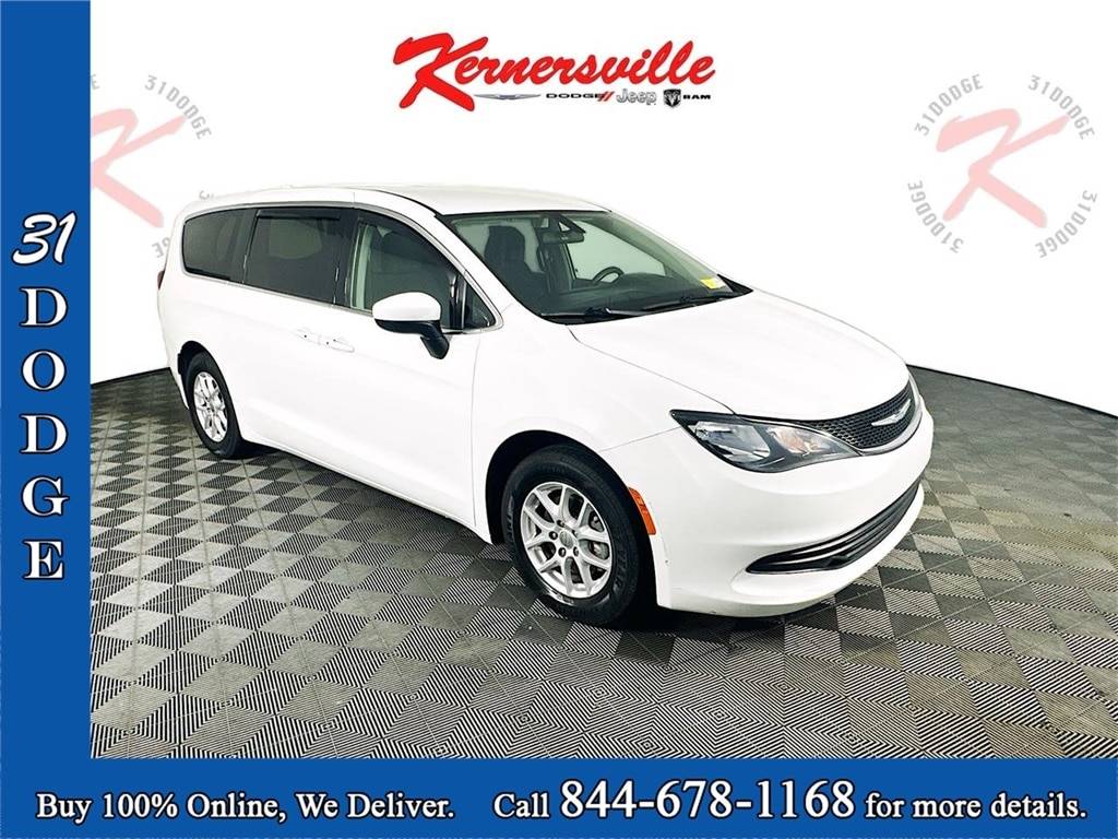2018 Chrysler Pacifica Touring — Minivan — 130,759 mi — Kernersville, NC
