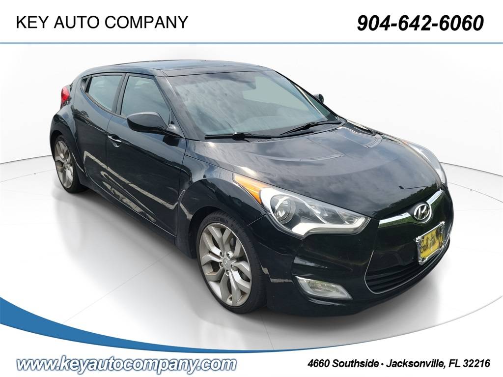 2015 Hyundai Veloster Base — Hatchback — 95,000 mi — Jacksonville, FL