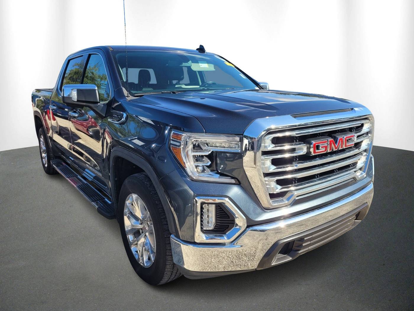 2020 GMC Sierra 1500 SLT — Pickup Truck — 50,229 mi — Lutz, FL