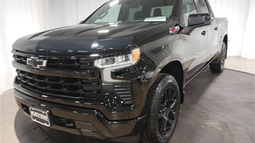 2023 Chevrolet Silverado 1500 RST — Pickup Truck — 33,916 mi — Menomonie, WI