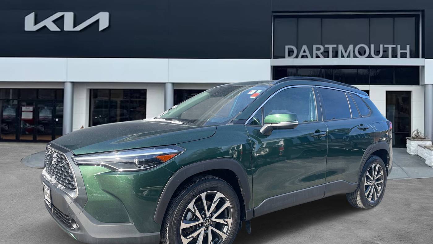2022 Toyota Corolla Cross XLE — SUV — 32,245 mi — Dartmouth, MA