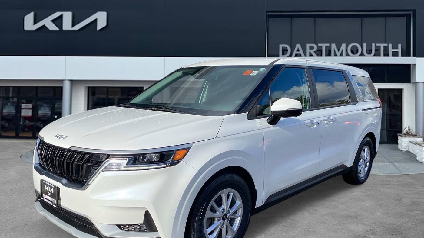 2022 Kia Carnival LX — Minivan — 48,667 mi — Dartmouth, MA