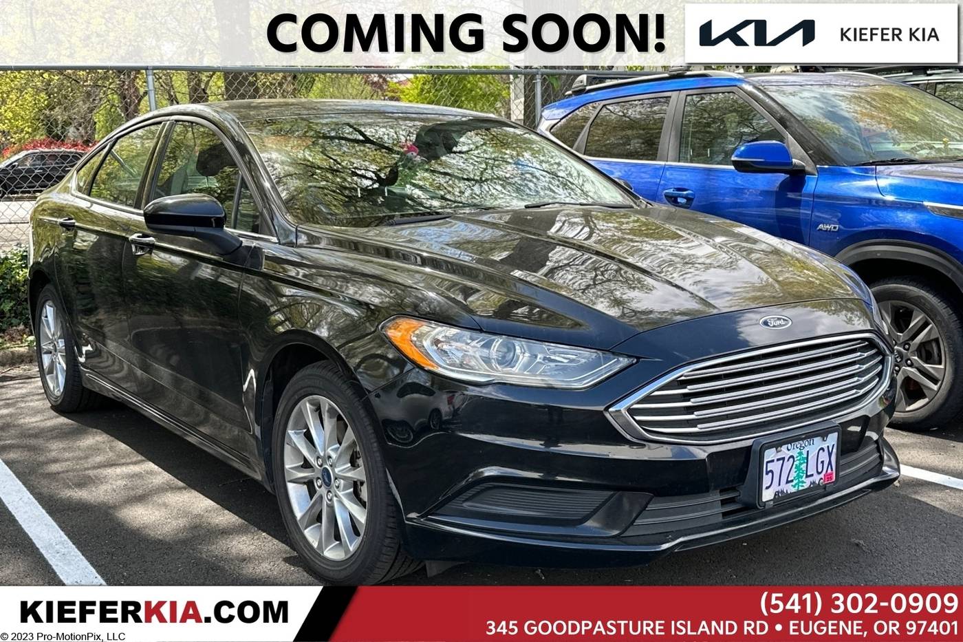 2017 Ford Fusion SE — Sedan — 73,829 mi — Eugene, OR