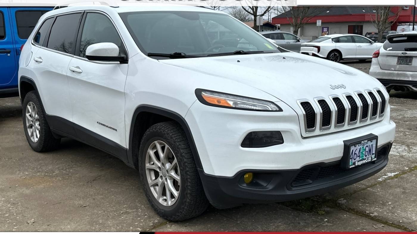 2017 Jeep Cherokee Latitude — SUV — 82,667 mi — Eugene, OR