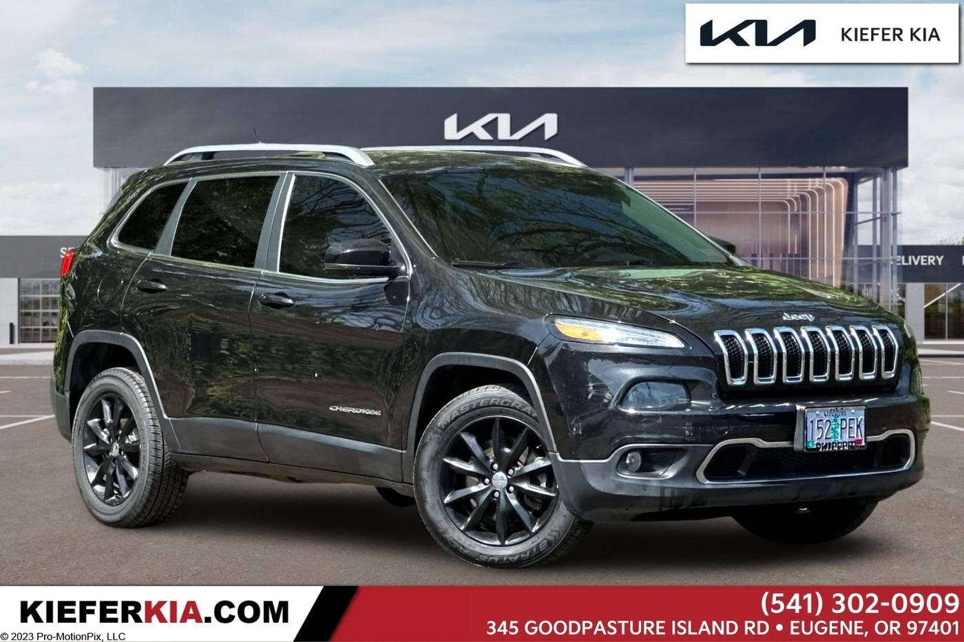 2014 Jeep Cherokee Limited — SUV — 113,437 mi — Eugene, OR