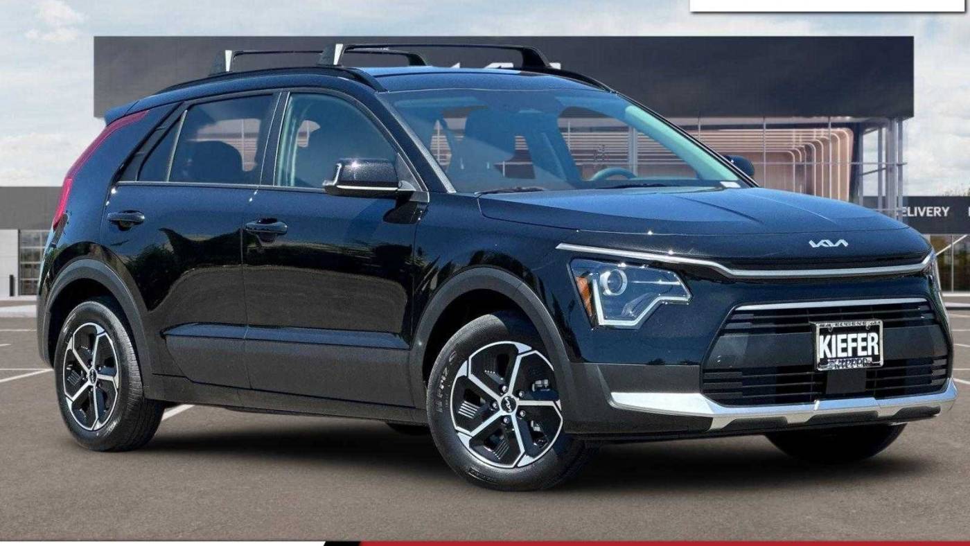 2024 Kia Niro Hybrid EX — SUV — 4,835 mi — Eugene, OR