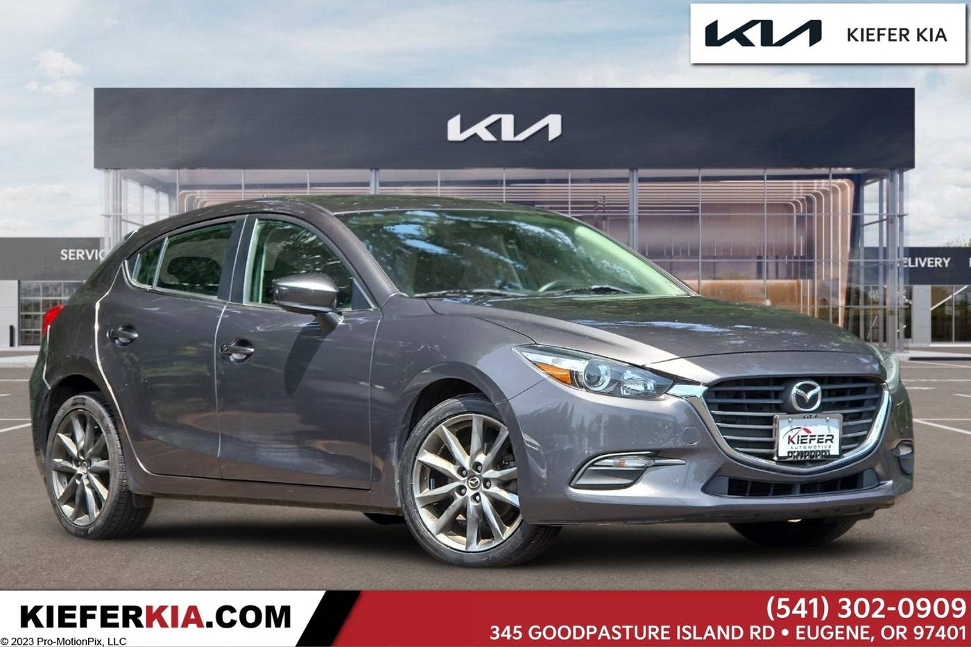 2018 Mazda Mazda3 Touring — Hatchback — 133,046 mi — Eugene, OR