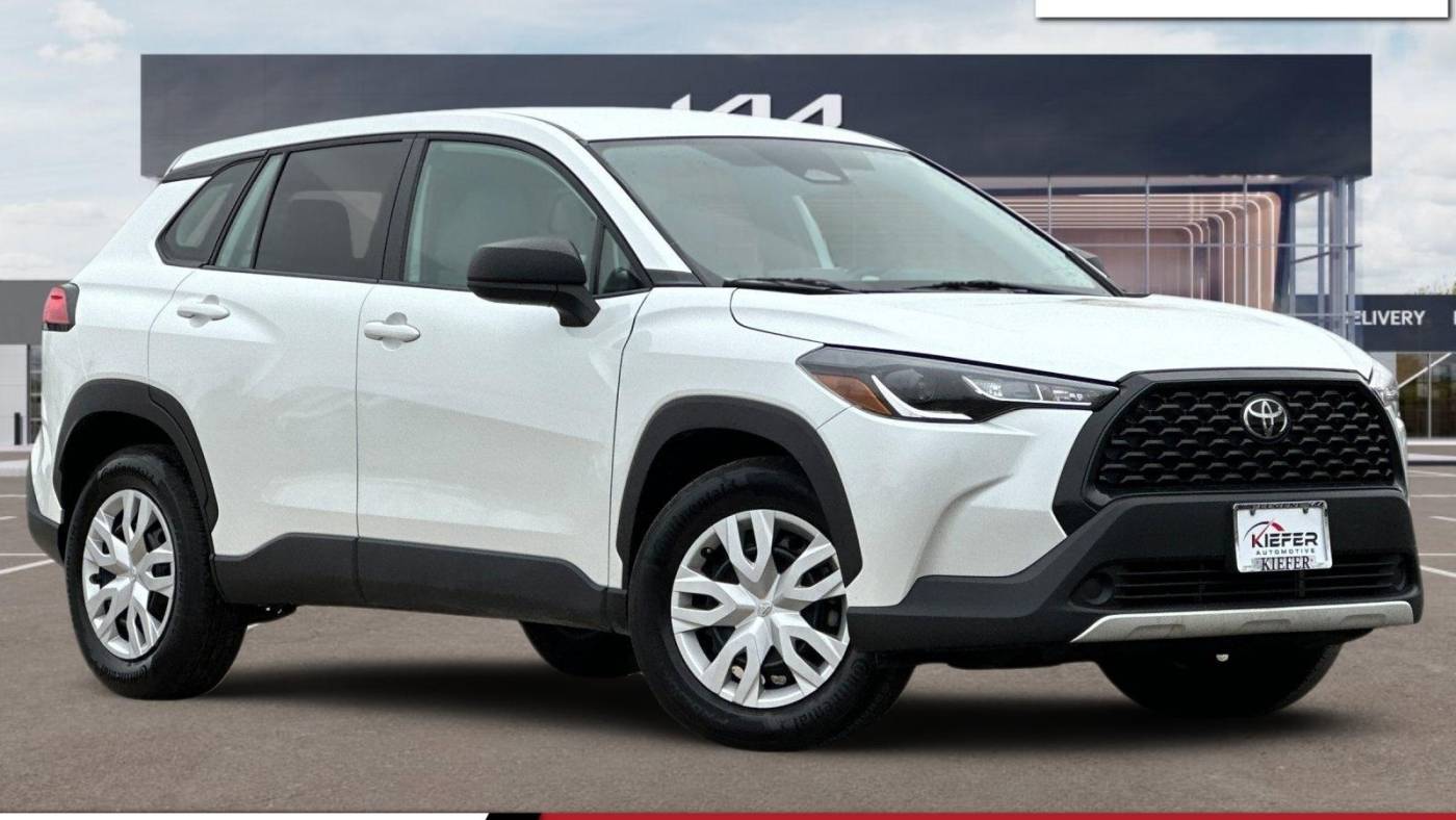 2023 Toyota Corolla Cross L — SUV — 31,531 mi — Eugene, OR