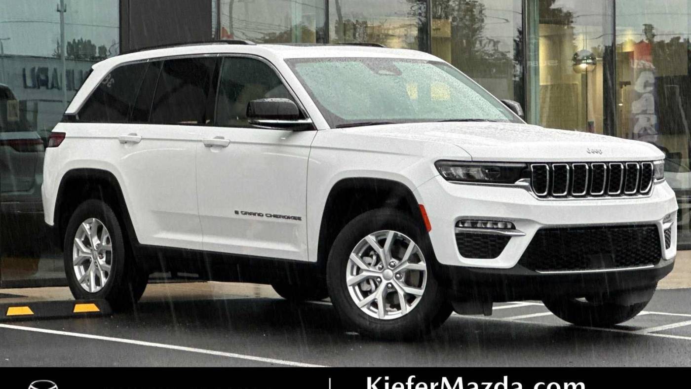 2023 Jeep Grand Cherokee Limited — SUV — 43,653 mi — Eugene, OR