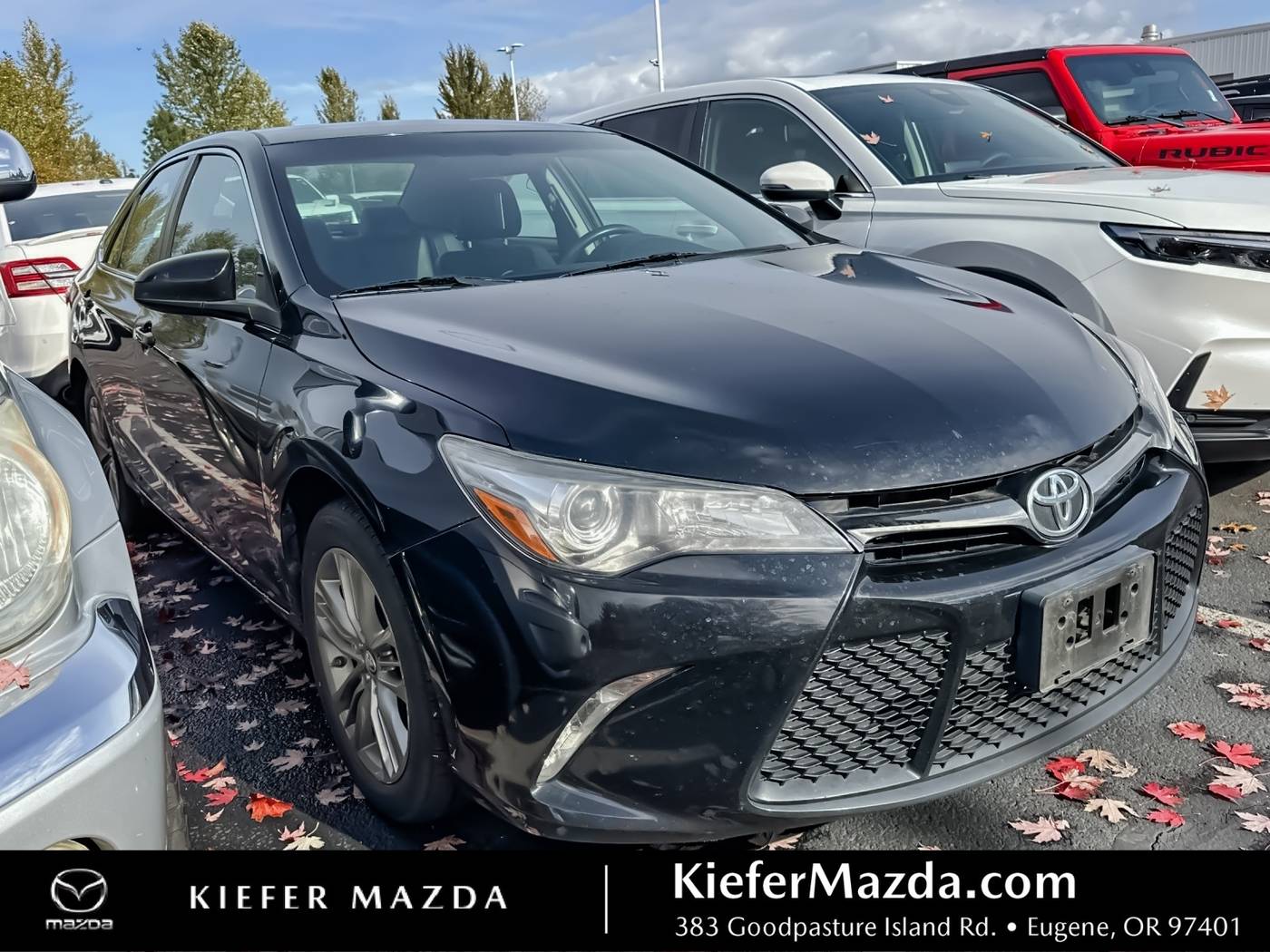 2017 Toyota Camry SE — Sedan — 82,981 mi — Eugene, OR