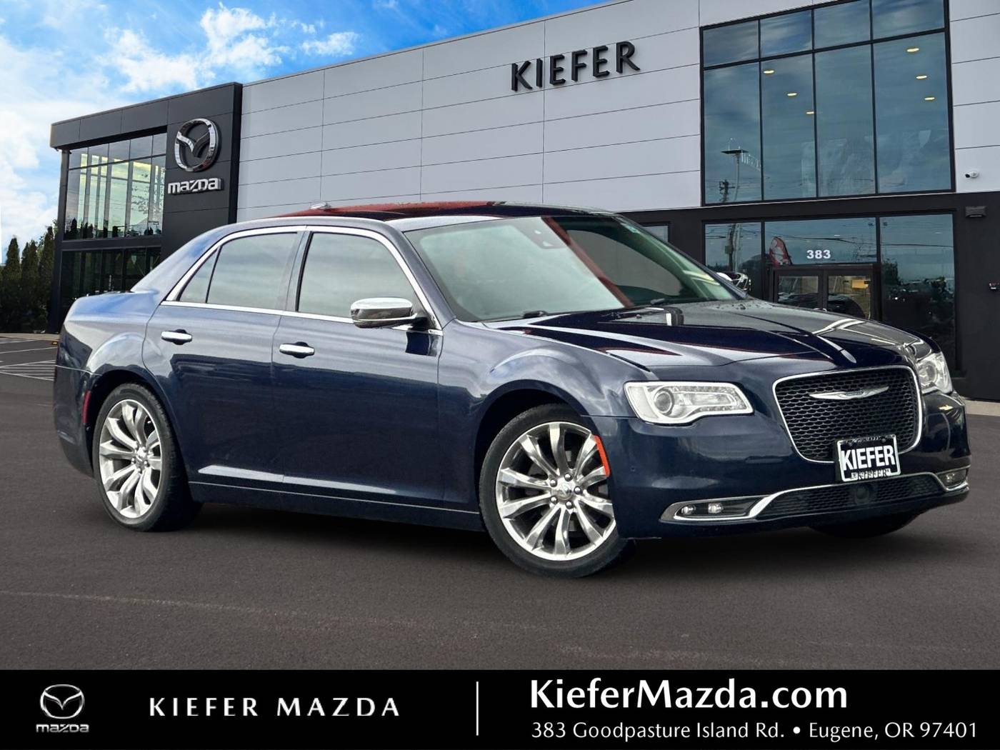 2017 Chrysler 300 C — Sedan — 98,245 mi — Eugene, OR