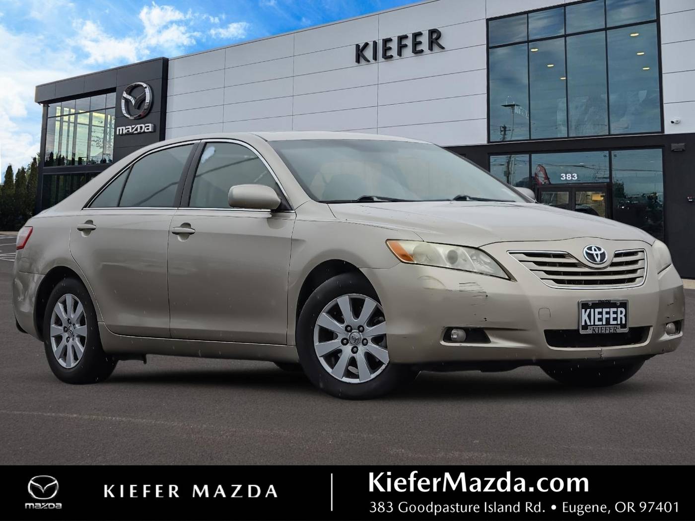 2007 Toyota Camry XLE — Sedan — 185,816 mi — Eugene, OR