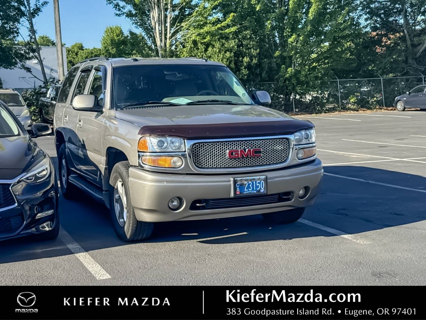 2003 GMC Yukon Denali — SUV — 260,979 mi — Eugene, OR