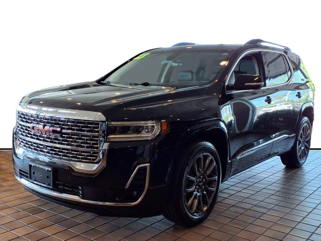 2023 GMC Acadia Denali — SUV — 19,264 mi — Smithtown, NY